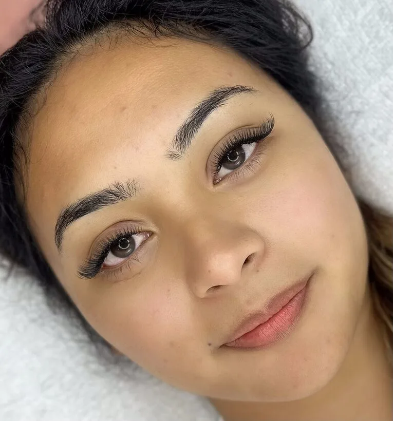 Volume 2-3D lash style